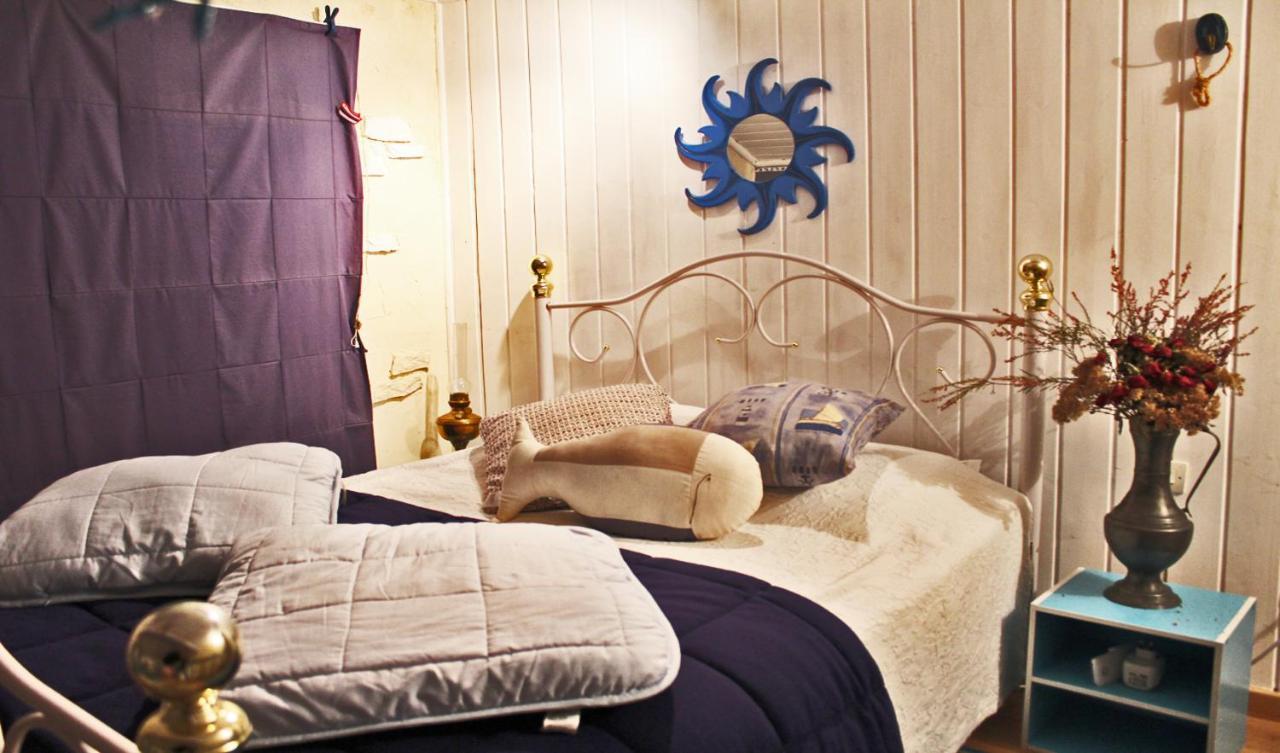 Chez Martine Et Bernard Bed & Breakfast Saint-Vincent-Sterlanges Exterior foto