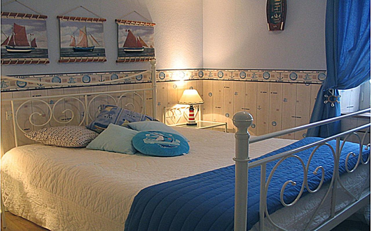 Chez Martine Et Bernard Bed & Breakfast Saint-Vincent-Sterlanges Exterior foto