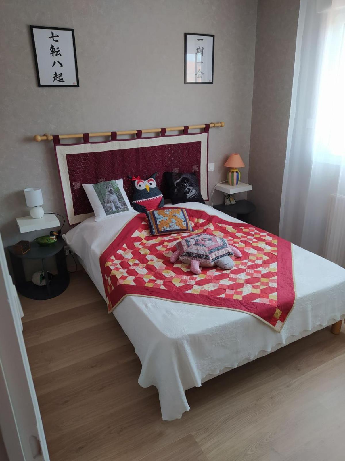 Chez Martine Et Bernard Bed & Breakfast Saint-Vincent-Sterlanges Exterior foto